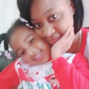 Meet your Posher, Sheena